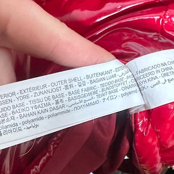 ZARA Oversized Puffer Glossy Shiny Jacket Coat Red Vogue Runway Sz M - Picture 9 of 9